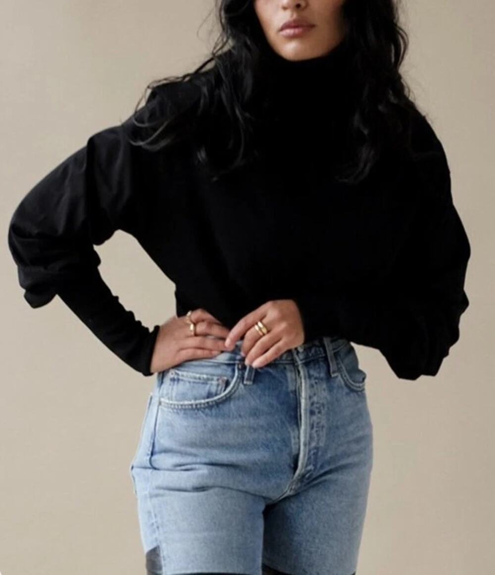Agolde Funnel Neck Tee Black Size Medium TurtleNeck Long Sleeve Womens